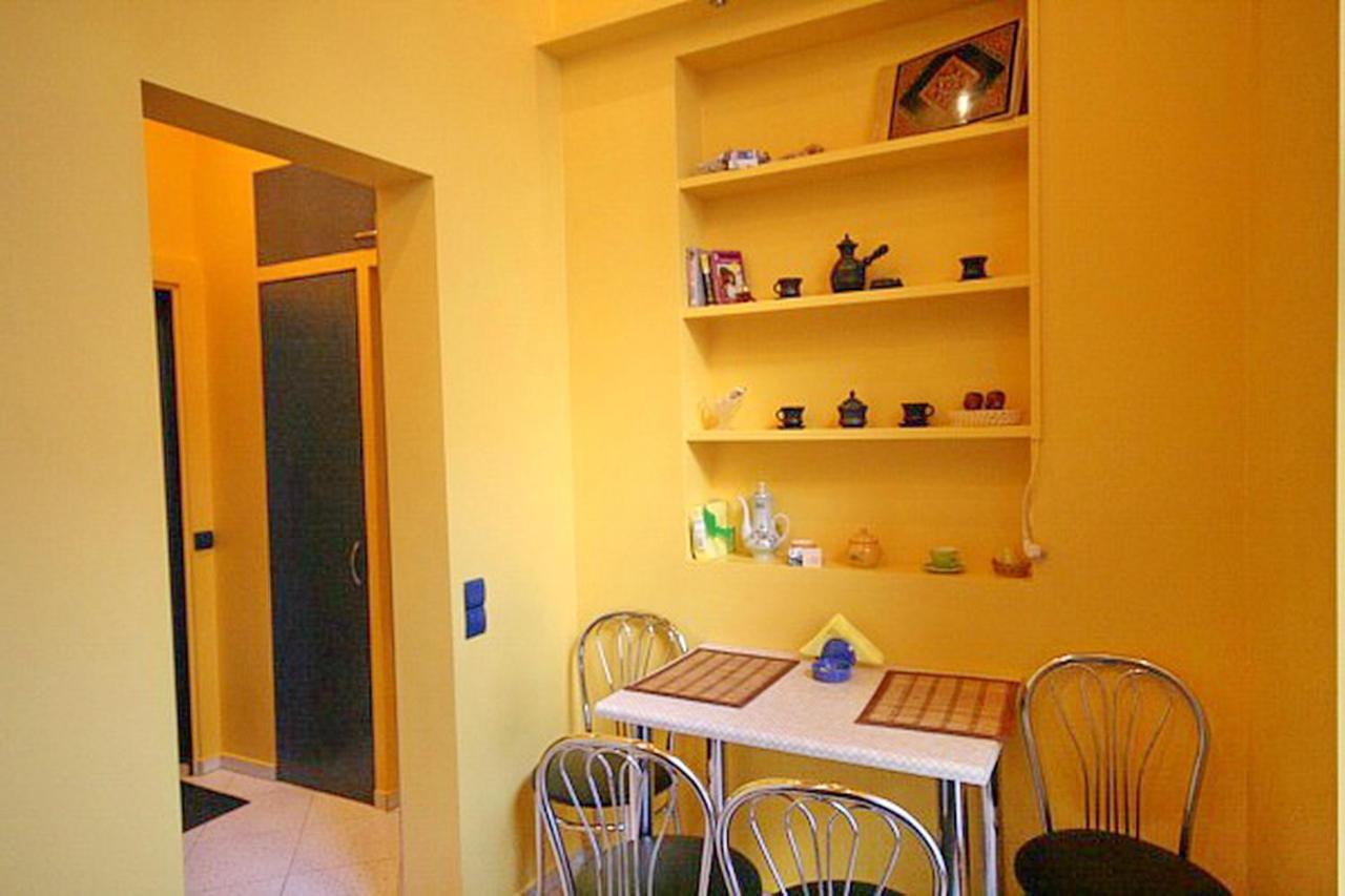 Park And Opera Apartments 리비프 외부 사진
