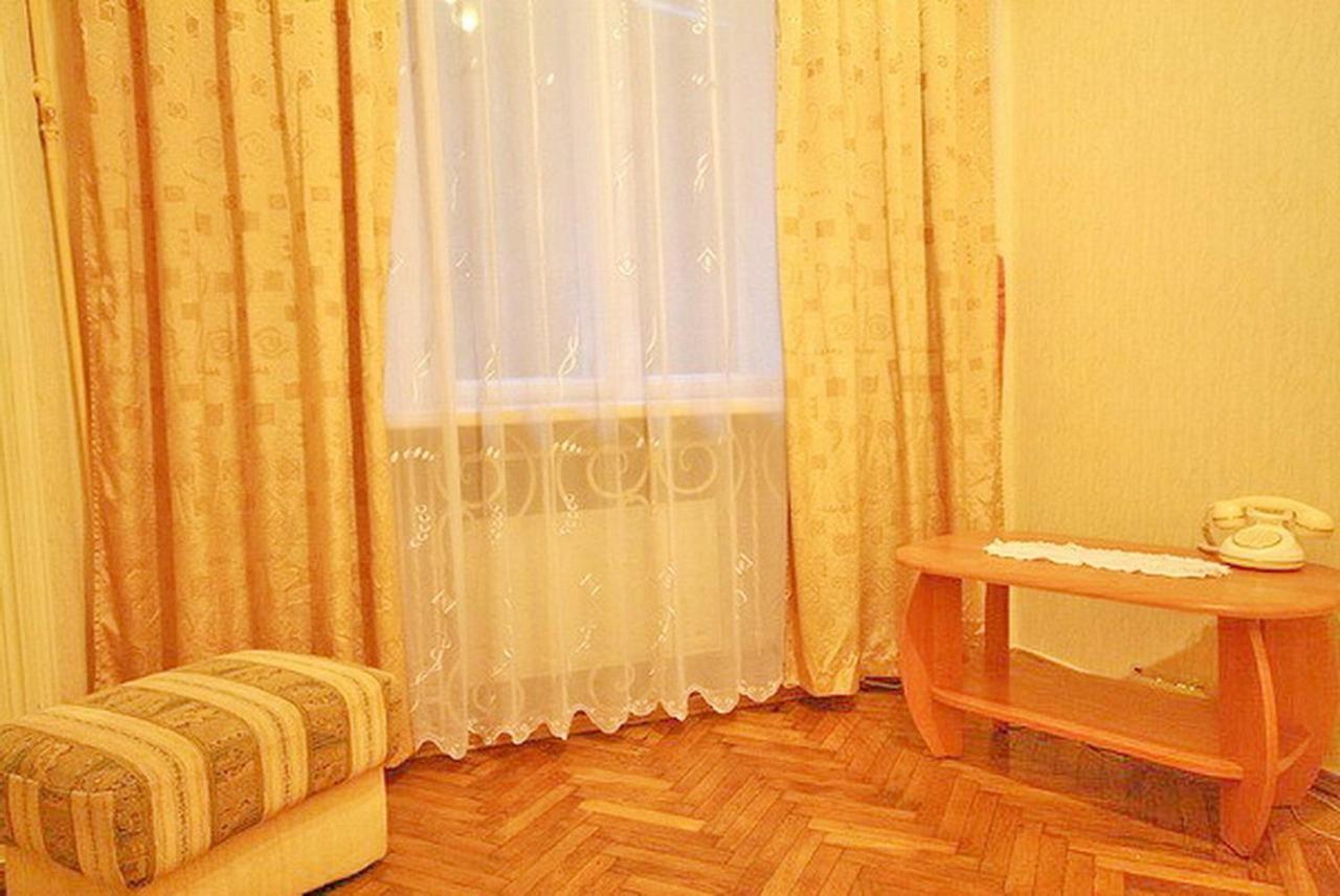 Park And Opera Apartments 리비프 외부 사진